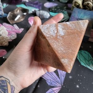 Peach moonstone pyramid